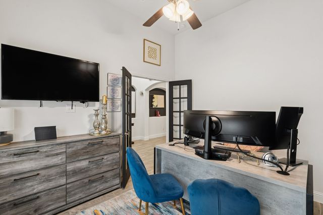 11208 Canyon Mine Drive, Aubrey, TX 76227