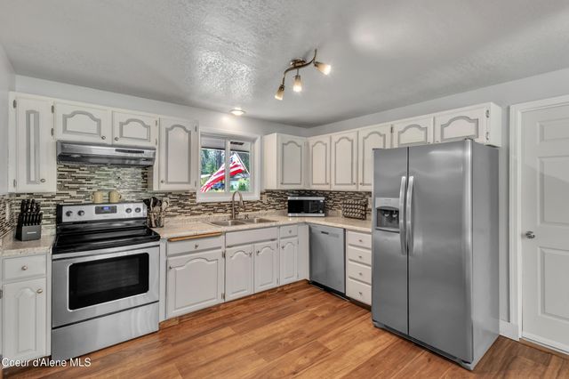 222 S Ross Point Rd, Post Falls, ID 83854