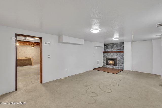 222 S Ross Point Rd, Post Falls, ID 83854