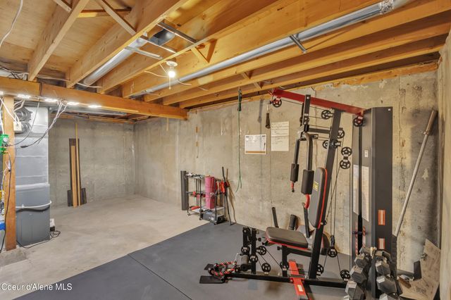 222 S Ross Point Rd, Post Falls, ID 83854