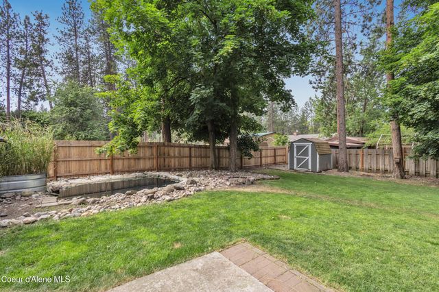 222 S Ross Point Rd, Post Falls, ID 83854