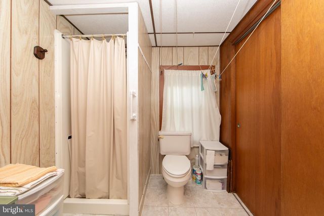 333 BROAD ST, Elmer, NJ 08318