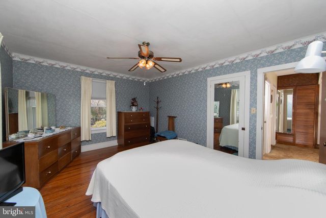 333 BROAD ST, Elmer, NJ 08318