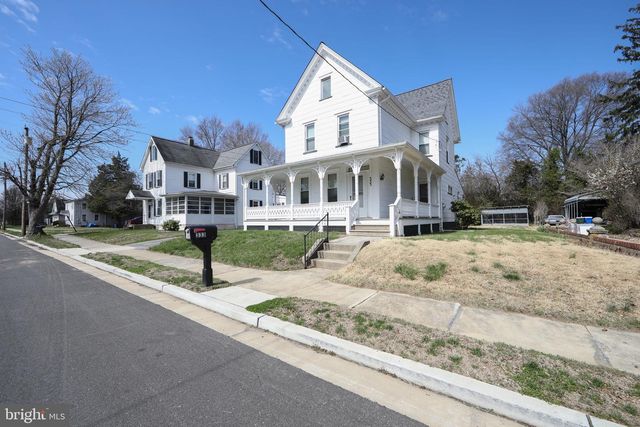 333 BROAD ST, Elmer, NJ 08318