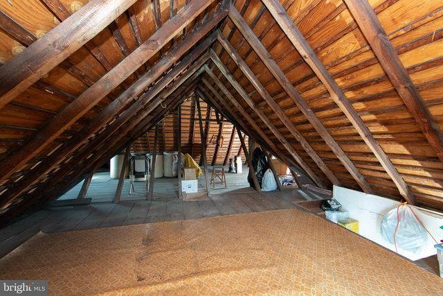 333 BROAD ST, Elmer, NJ 08318