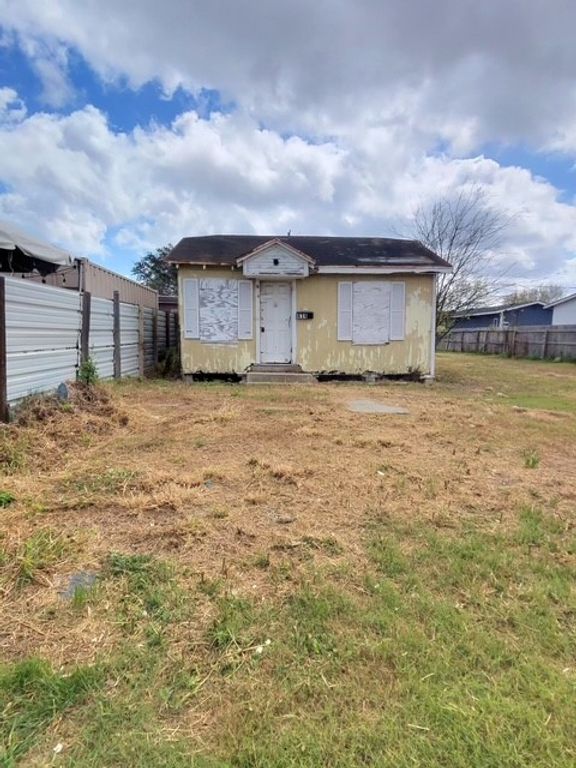 414 Van Cleve Dr, Corpus Christi, TX 78408