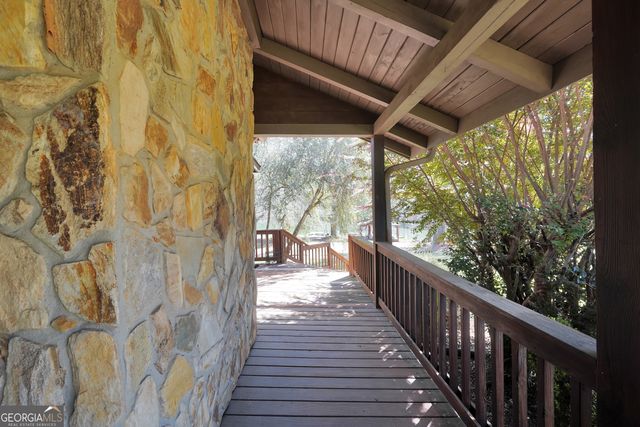 330 Country Kitchen Road, Barnesville, GA 30204