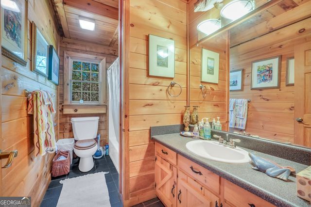 330 Country Kitchen Road, Barnesville, GA 30204