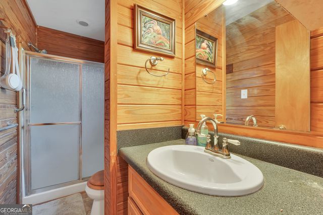 330 Country Kitchen Road, Barnesville, GA 30204