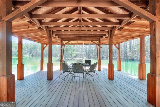 330 Country Kitchen Road, Barnesville, GA 30204