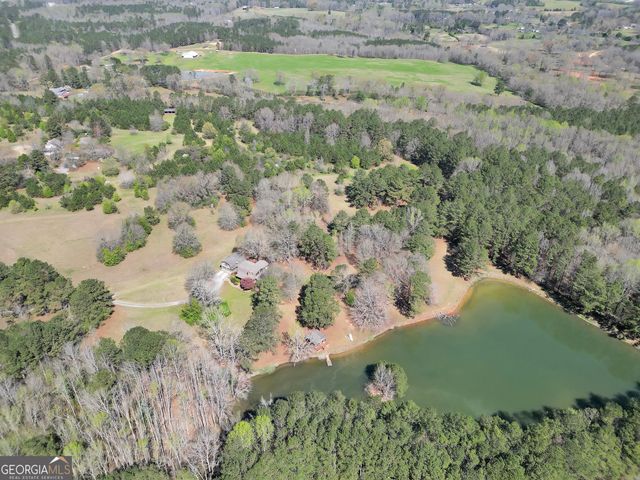 330 Country Kitchen Road, Barnesville, GA 30204