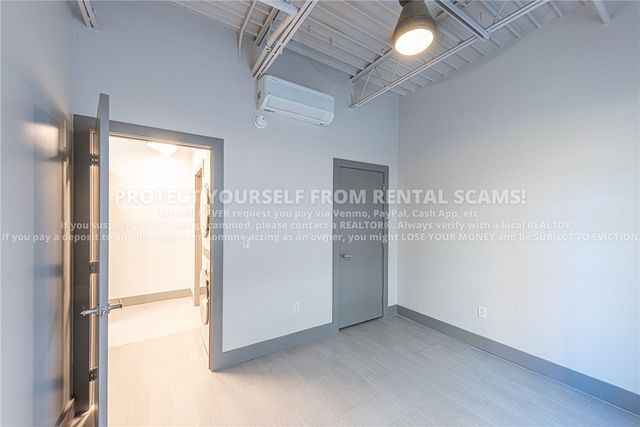 315 N Eureka Alley 3, Fayetteville, AR 72701