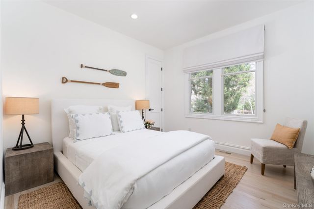 3 Bridies Path, Southampton, NY 11968