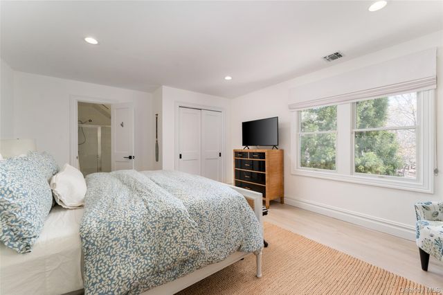 3 Bridies Path, Southampton, NY 11968