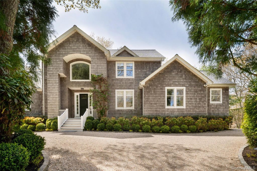 3 Bridies Path, Southampton, NY 11968