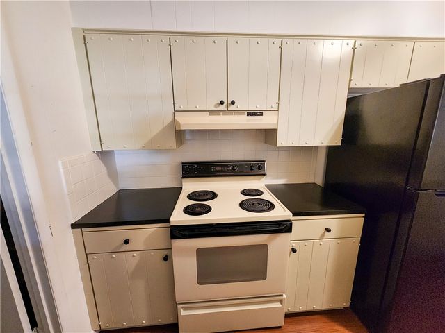 2006 S 16Th, Rogers, AR 72758