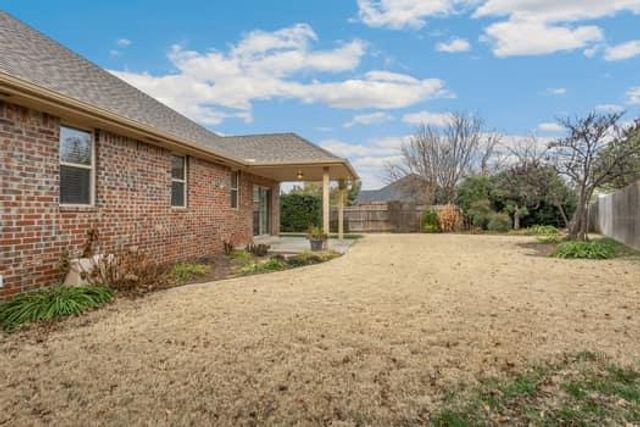 9005 NW 79th Terrace, Yukon, OK 73099