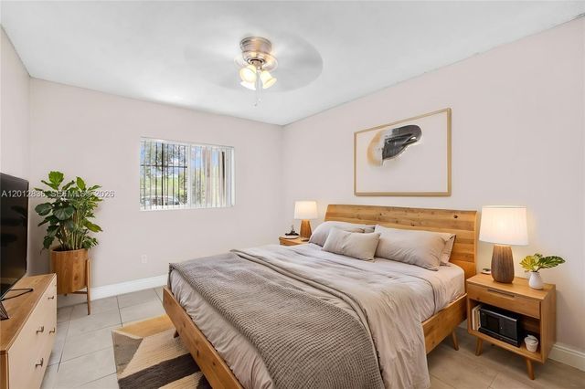3690 N 56th Ave 903, Hollywood, FL 33021