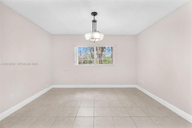 3690 N 56th Ave 903, Hollywood, FL 33021