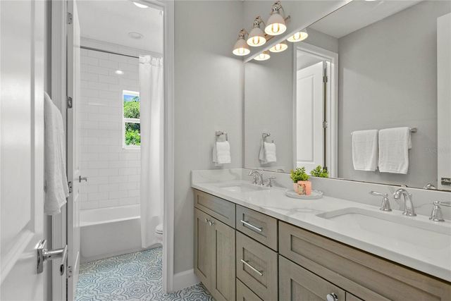1438 W HARVARD STREET, Orlando, FL 32804