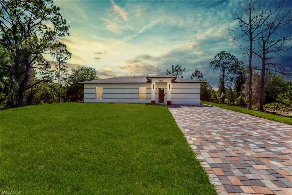 1019 Columbus BLVD S, LEHIGH ACRES, FL 33974 — exterior