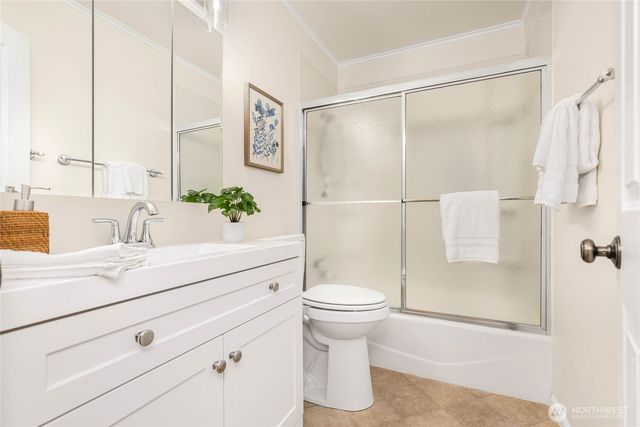 16011 27th Avenue NE, Shoreline, WA 98155