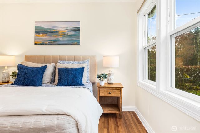 16011 27th Avenue NE, Shoreline, WA 98155