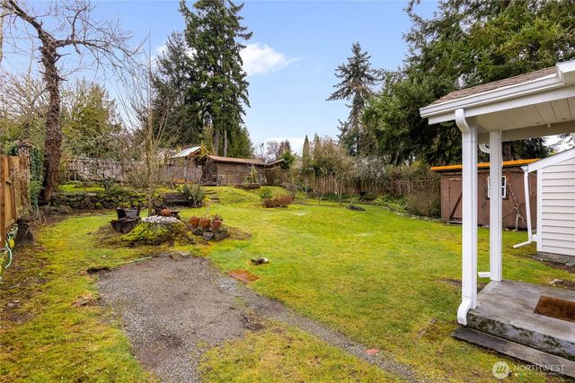 16011 27th Avenue NE, Shoreline, WA 98155