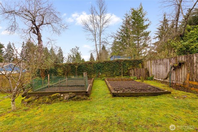 16011 27th Avenue NE, Shoreline, WA 98155