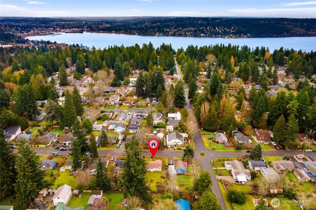 16011 27th Avenue NE, Shoreline, WA 98155