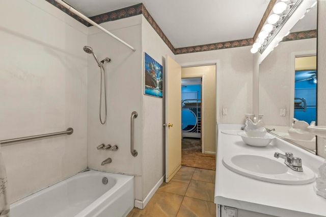 1502 Gray Ave, Yuba City, CA 95991