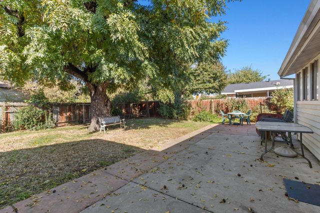 1502 Gray Ave, Yuba City, CA 95991