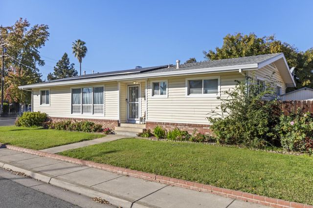 1502 Gray Ave, Yuba City, CA 95991