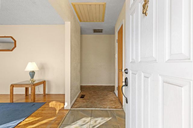 1502 Gray Ave, Yuba City, CA 95991