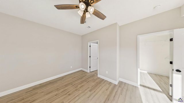 238 Beau Claire Circle, Byron, GA 31008