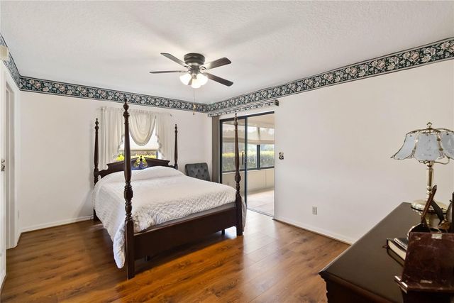 9835 LAKESHORE DRIVE, Clermont, FL 34711