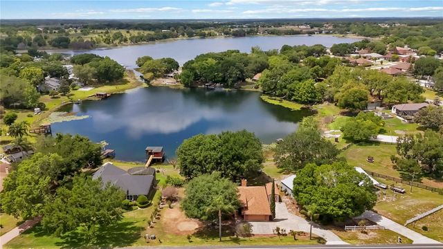 9835 LAKESHORE DRIVE, Clermont, FL 34711