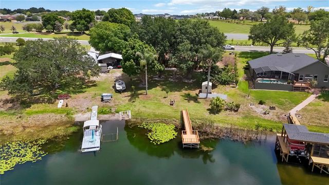 9835 LAKESHORE DRIVE, Clermont, FL 34711