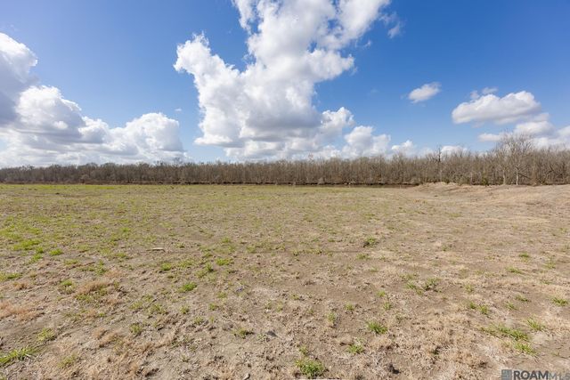 5974 Mill Town Rd, Brusly, LA 70719