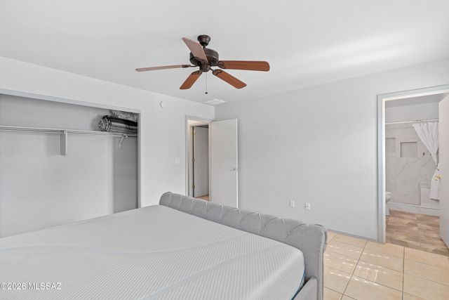 7791 W Lees Ferry Court, Tucson, AZ 85743