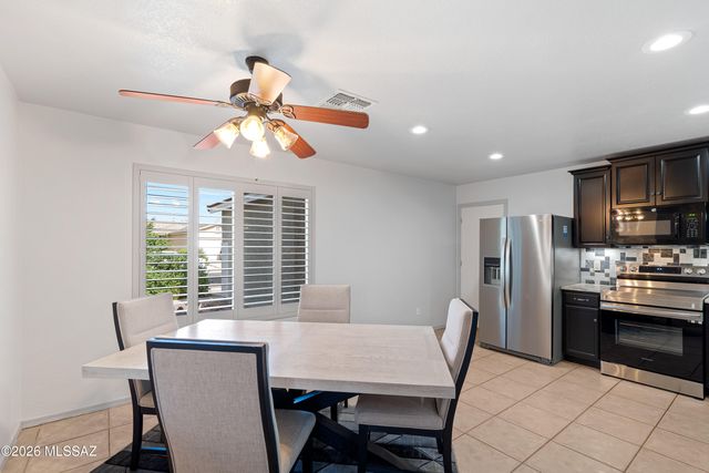 7791 W Lees Ferry Court, Tucson, AZ 85743