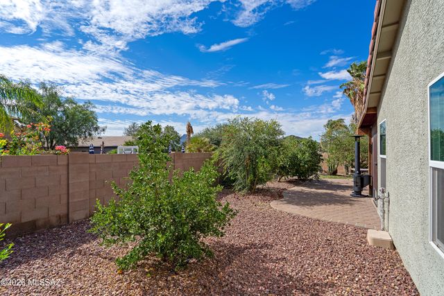 7791 W Lees Ferry Court, Tucson, AZ 85743