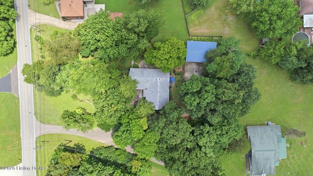 6218 Applegate Ln, Louisville, KY 40219