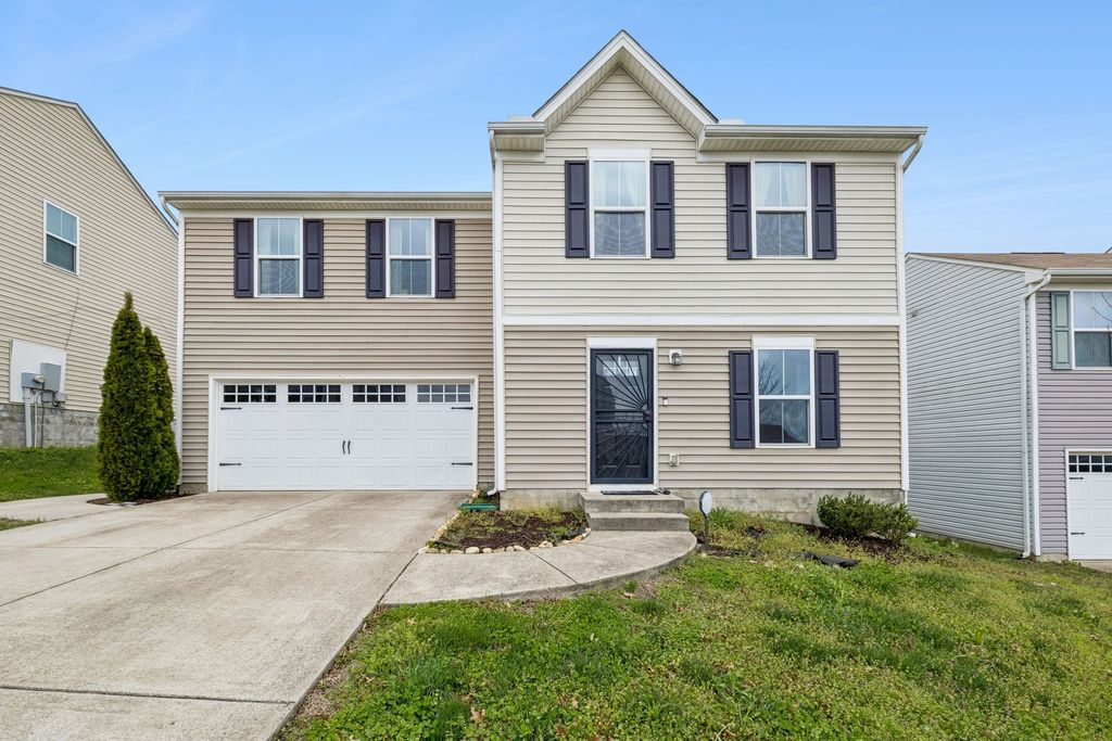 1865 Belle Arbor Dr, Nashville, TN 37207