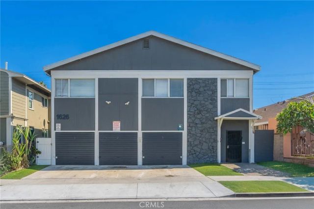 1626 Pine Avenue, Long Beach, CA 90813