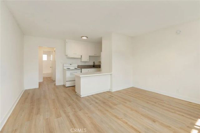 1626 Pine Avenue, Long Beach, CA 90813