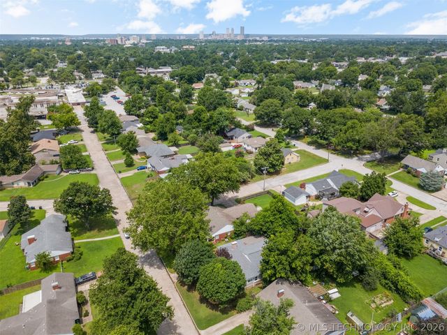 3709 E 24th Street, Tulsa, OK 74114