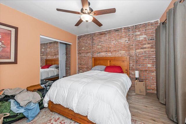 830 E 2nd Street, Duluth, MN 55805