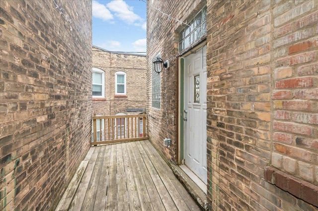830 E 2nd Street, Duluth, MN 55805