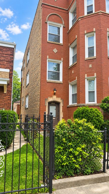 9330 S Laflin Street, Chicago, IL 60620 — photo 3